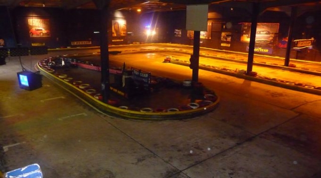  Luces estroboscópicas y música 